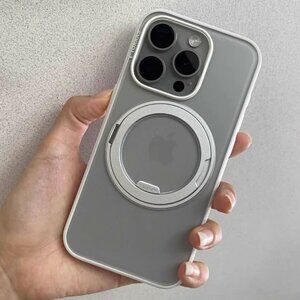 Cream iPhone16 Case